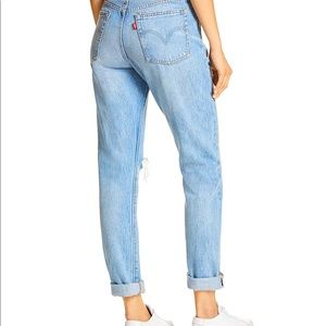 Levi’s 501 Slim Taper Jeans